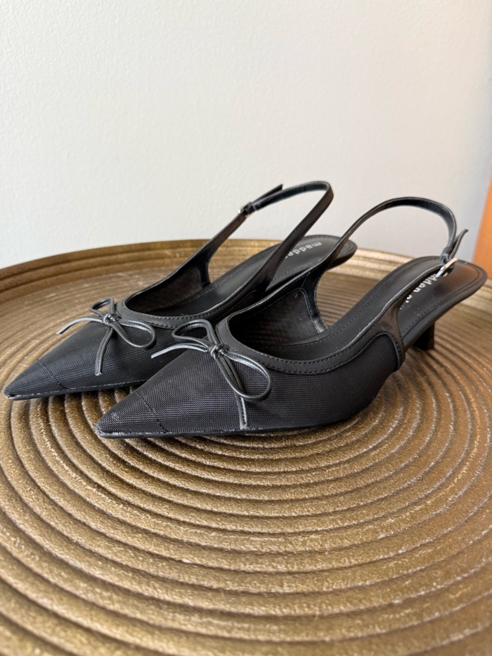 Madden Girl Vogue Black Pointed Toe Slingback Kitten Heels - Size 8.5